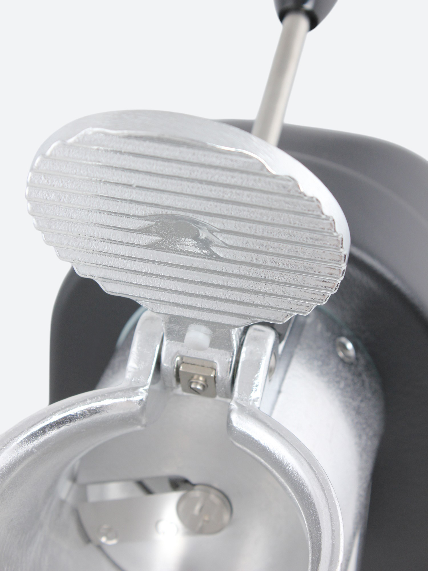 ИЗМЕЛЬЧИТЕЛЬ ЛЬДА APACH AIC2 — 5