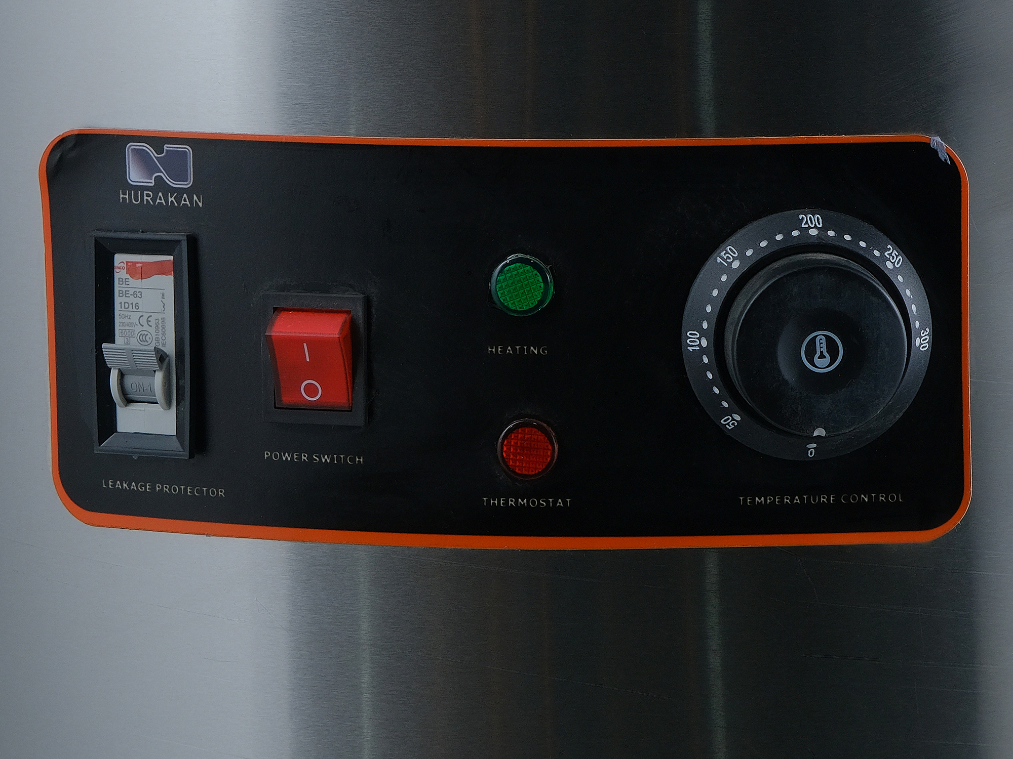 ГРИЛЬ ГАЛЕЧНЫЙ HURAKAN HKN-PEG550RT — 2
