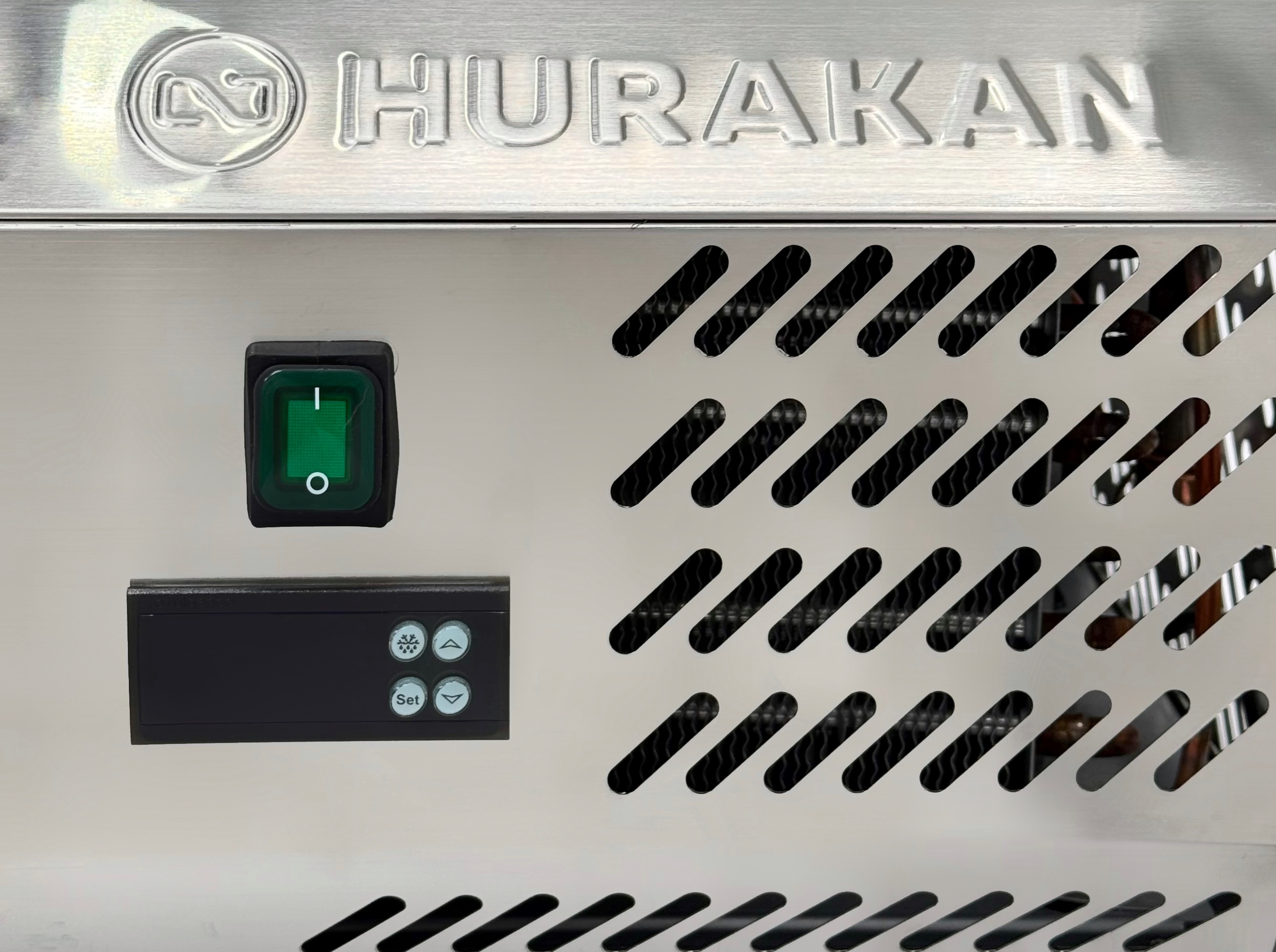 ВИТРИНА ХОЛОДИЛЬНАЯ HURAKAN HKN-VRX1500/330 — 7
