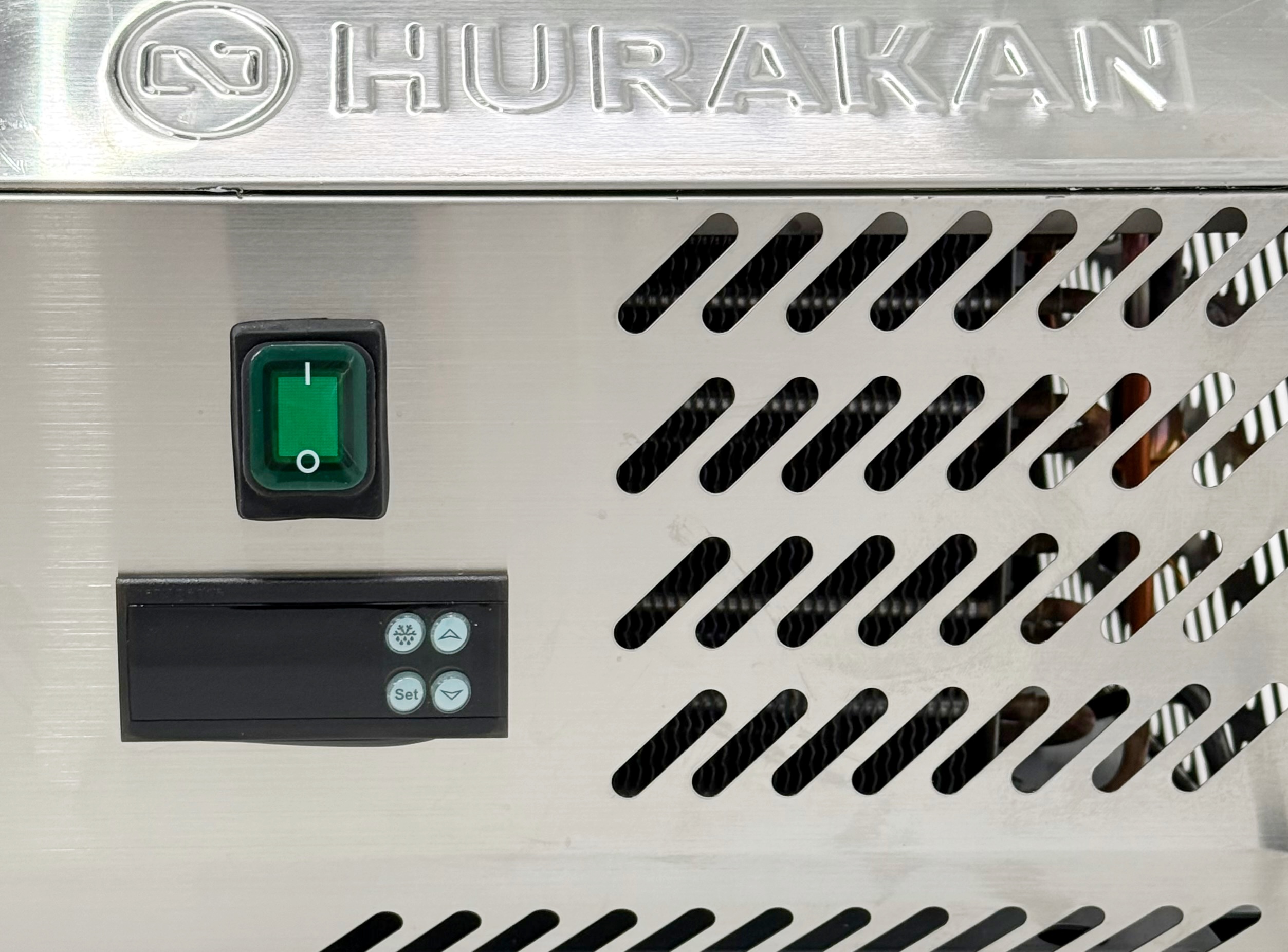 ВИТРИНА ХОЛОДИЛЬНАЯ HURAKAN HKN-VRX2000/380 — 4