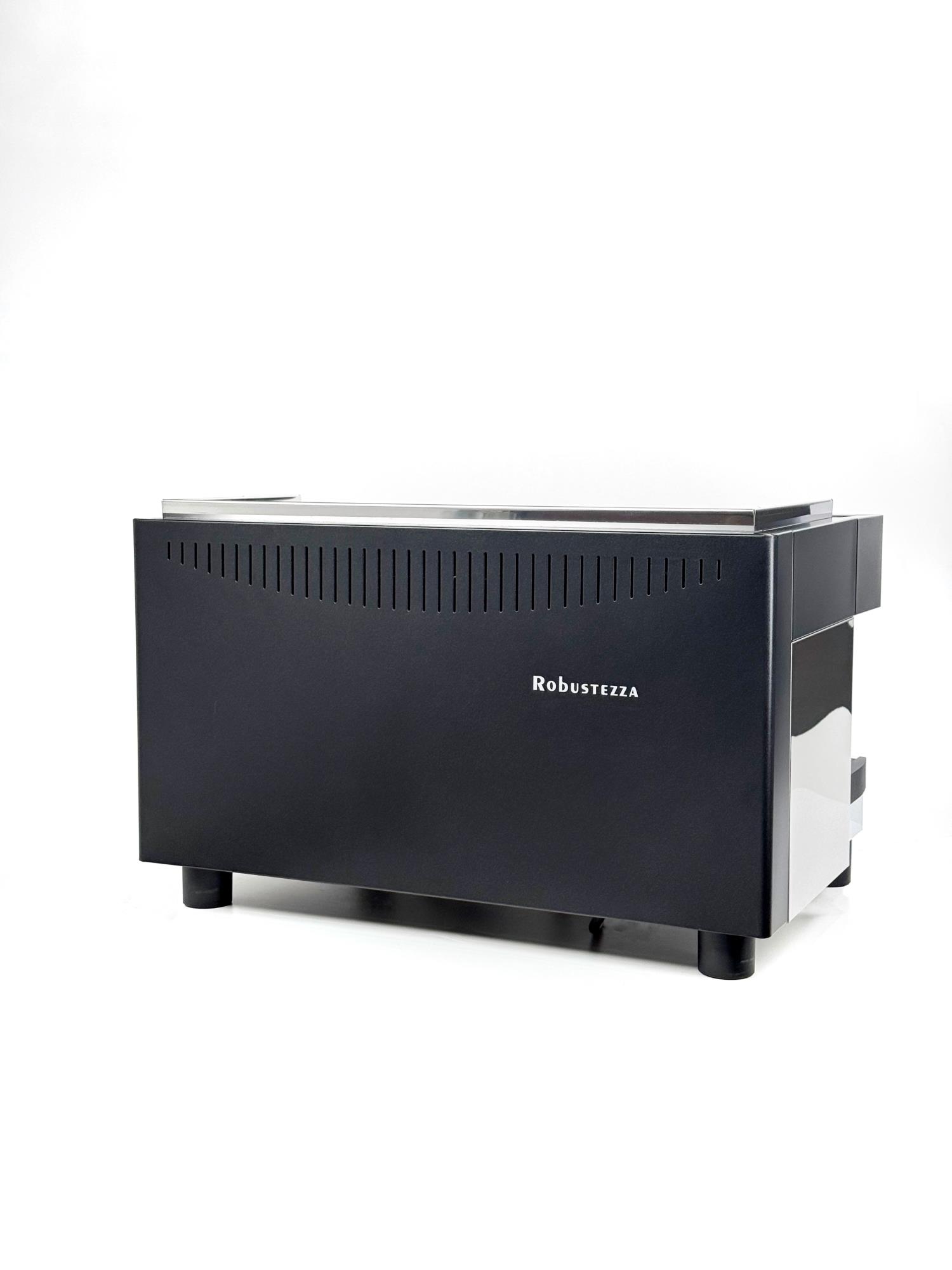 КОФЕМАШИНА АВТОМАТ ROBUSTEZZA STH2E/ ЧЕРНАЯ+ВЫСОКАЯ ГРУППА 1Ф — 1
