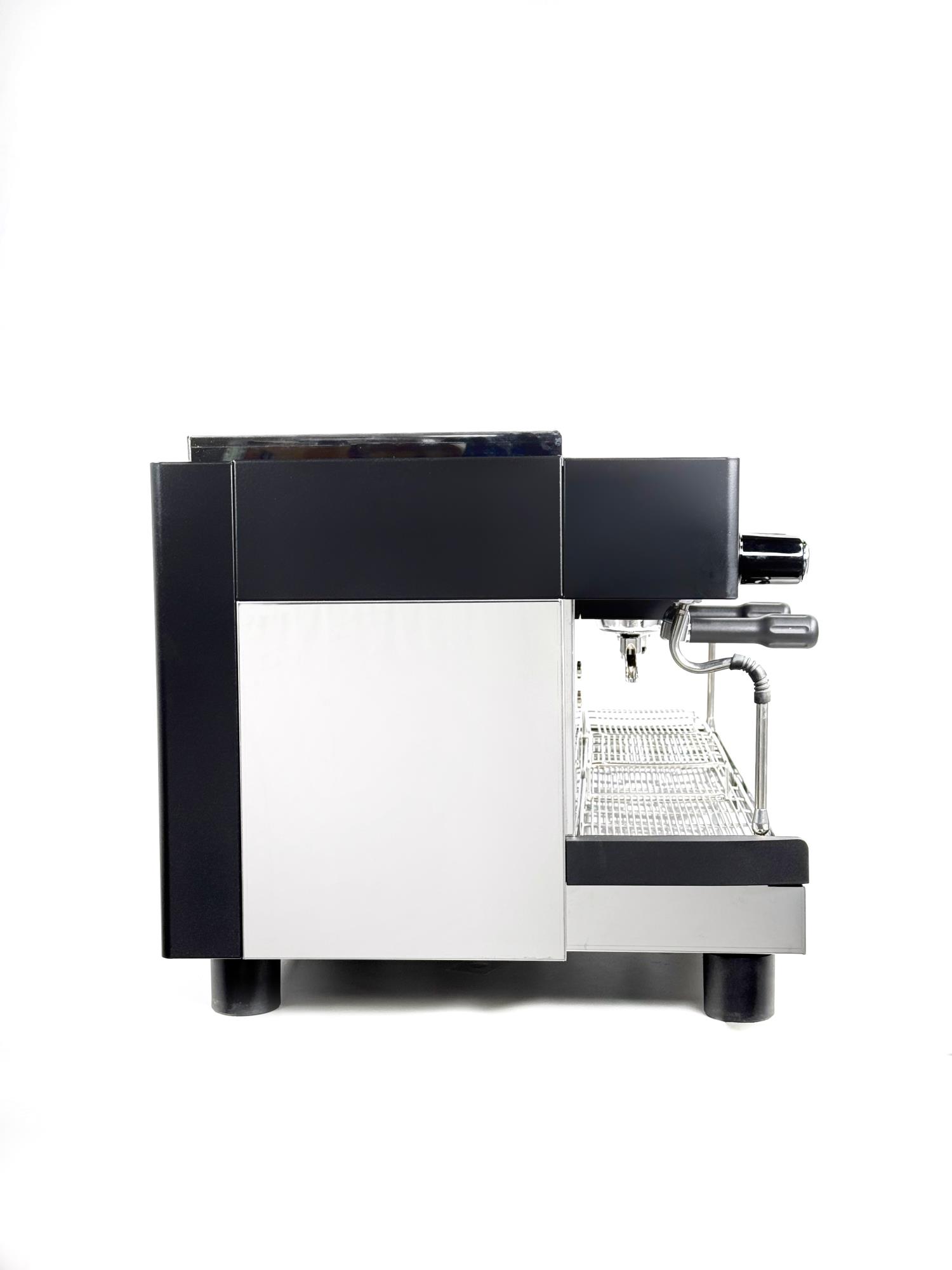 КОФЕМАШИНА ПОЛУАВТОМАТ ROBUSTEZZA STH2M/ ЧЕРНАЯ+ВЫСОКАЯ ГРУППА 1Ф — 2