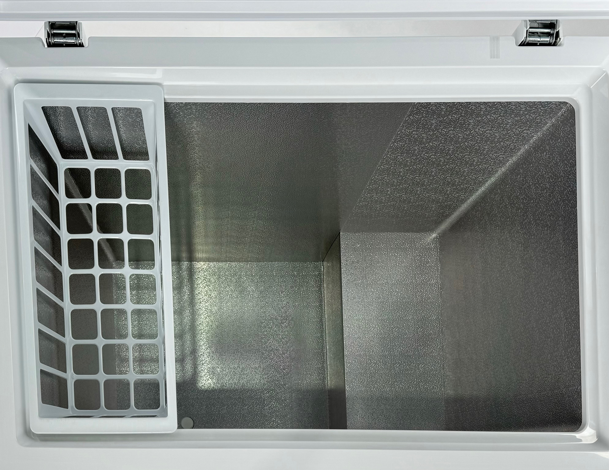 ЛАРЬ МОРОЗИЛЬНЫЙ HURAKAN HKN-BD200 — 5